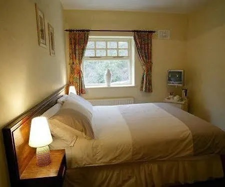 فندق Fox & Hound 3*