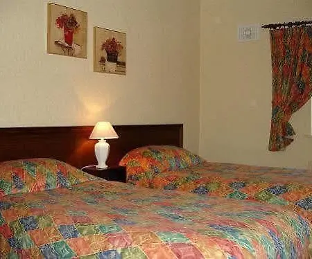 Fox & Hound فندق