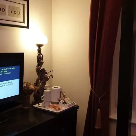 Fox & Hound فندق