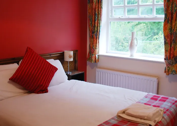 Fox & Hound Hotel 3*