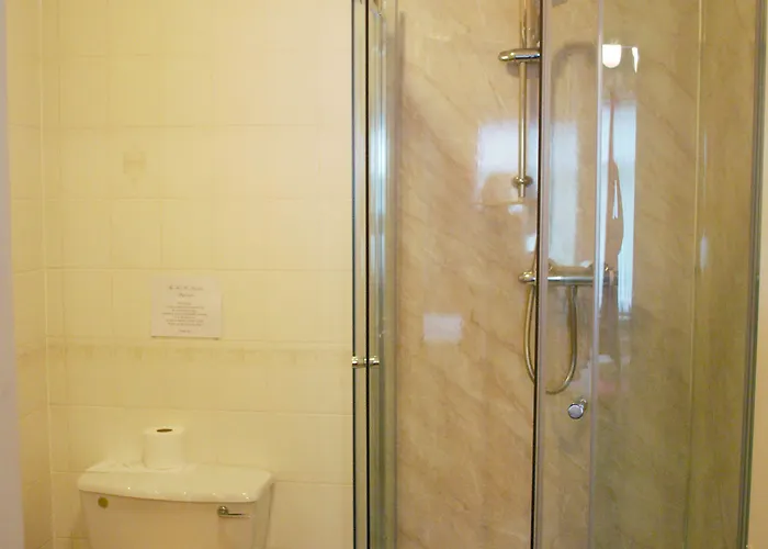 Fox & Hound Hotel 3*