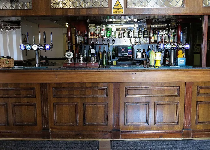 Fox & Hound Hotel 3*