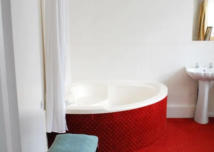 Fox & Hound Hotel 3*