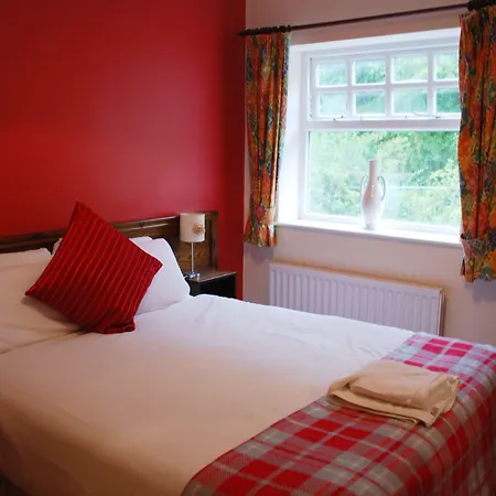 Fox & Hound 酒店 3*