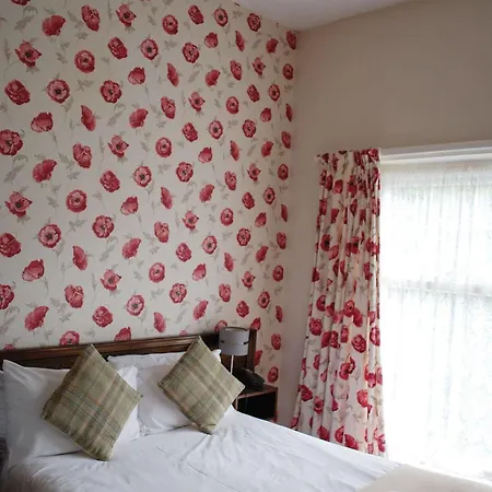 Fox & Hound Hotel 3*