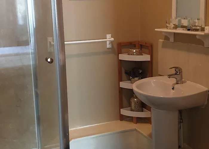 Hotel Fox & Hound 3*